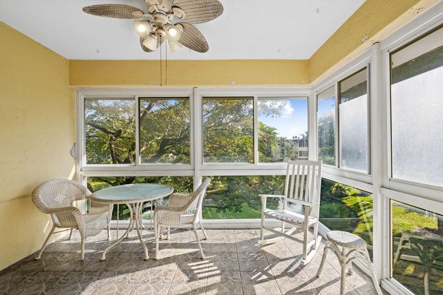 5151 W Oakland Park Boulevard 309, Lauderdale Lakes, FL 33313