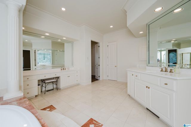 8034 CASTLEHILL ROAD, Hoover, AL 35242