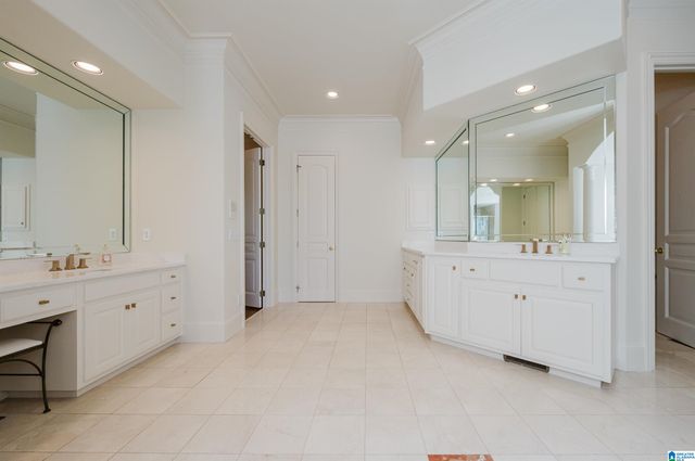 8034 CASTLEHILL ROAD, Hoover, AL 35242