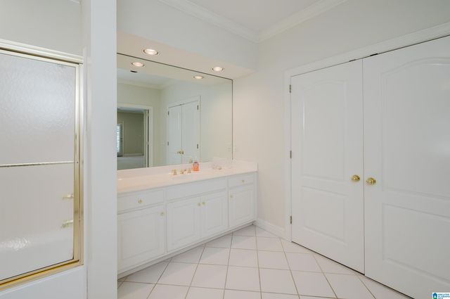 8034 CASTLEHILL ROAD, Hoover, AL 35242