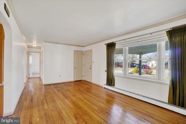 3242 ELMAE DR, Lancaster, PA 17601