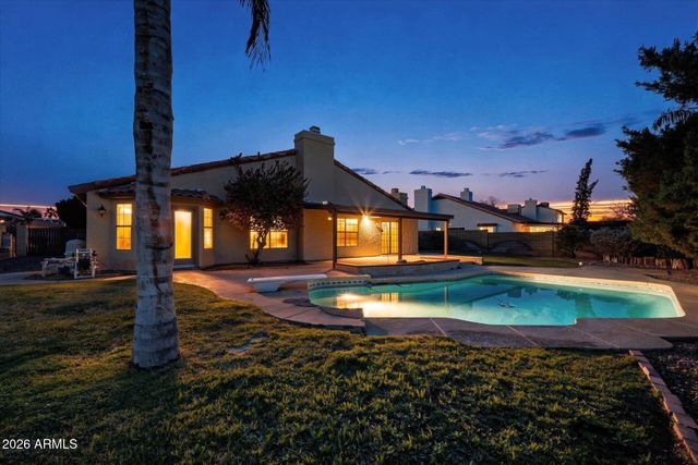 1971 E BUENA VISTA Drive, Tempe, AZ 85284