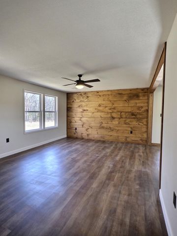 822 County Road 160 A, Fremont, MO 63941