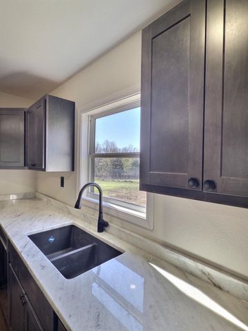 822 County Road 160 A, Fremont, MO 63941