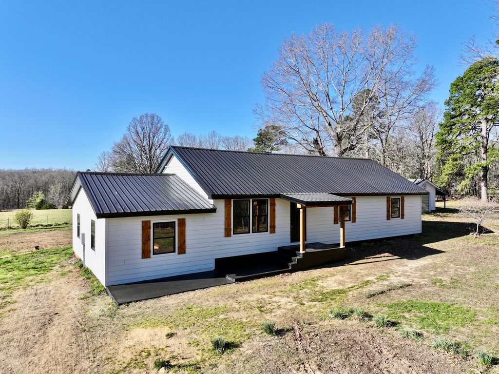 822 County Road 160 A, Fremont, MO 63941