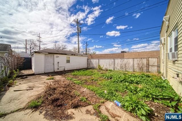 2 Somerset Street, Garfield, NJ 07026