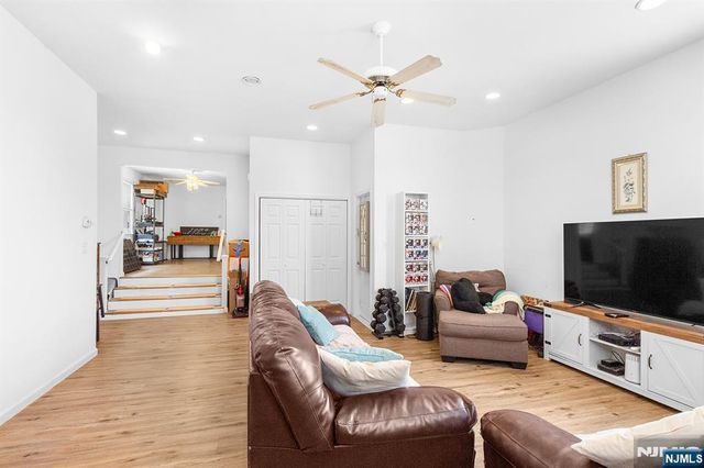 2 Somerset Street, Garfield, NJ 07026