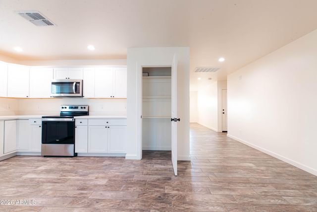1619 S 15TH Avenue, Phoenix, AZ 85007