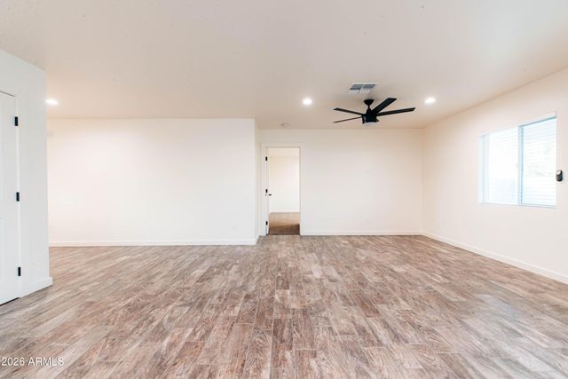 1619 S 15TH Avenue, Phoenix, AZ 85007