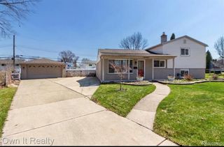 33112 Lynx Street, Westland, MI 48185