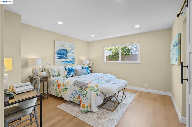 24839 Townsend Ave, Hayward, CA 94544