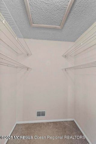 237 Wycoff Way W, East Brunswick, NJ 08816