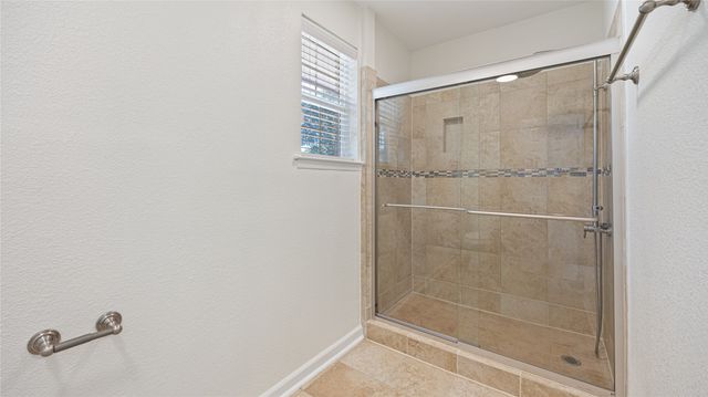 1924 Dakar Road E, Fort Worth, TX 76116