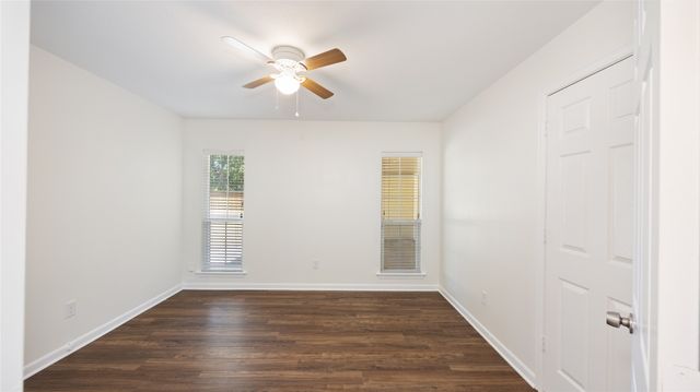 1924 Dakar Road E, Fort Worth, TX 76116