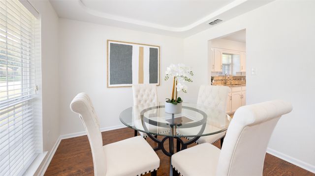 1924 Dakar Road E, Fort Worth, TX 76116