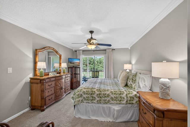 202 Pinecrest Circle B, Jupiter, FL 33458