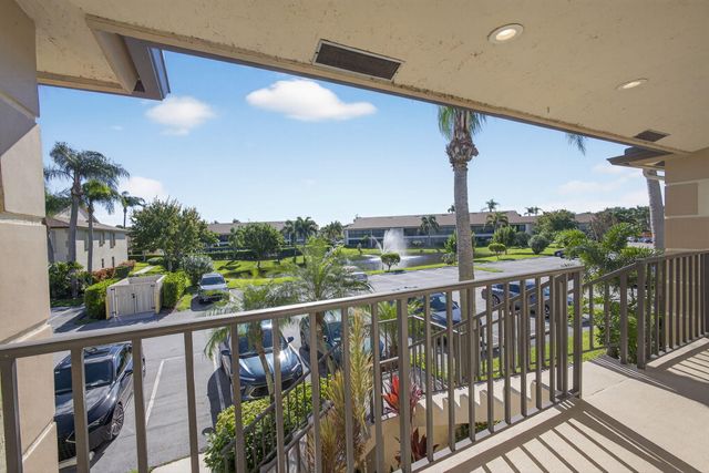 202 Pinecrest Circle B, Jupiter, FL 33458