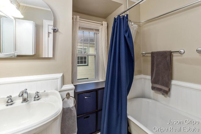 706 Lafayette Avenue Se, City Of Grand Rapids, MI 49503