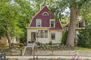 706 Lafayette Avenue Se, City Of Grand Rapids, MI 49503