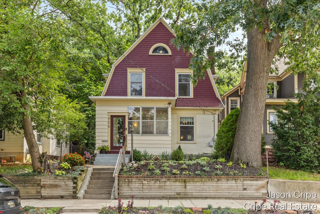 706 Lafayette Avenue Se, City Of Grand Rapids, MI 49503