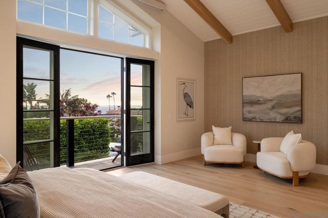 1023 Stratford Ct, Del Mar, CA 92014