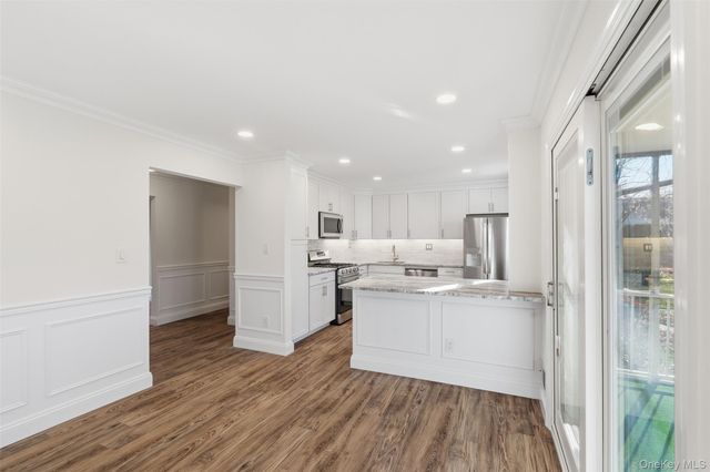 31 Milford Lane, Suffern, NY 10901