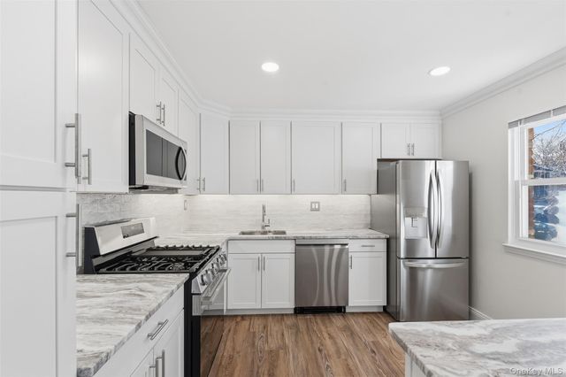 31 Milford Lane, Suffern, NY 10901