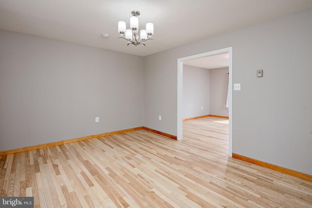 335 YORKSHIRE DR, Hagerstown, MD 21740