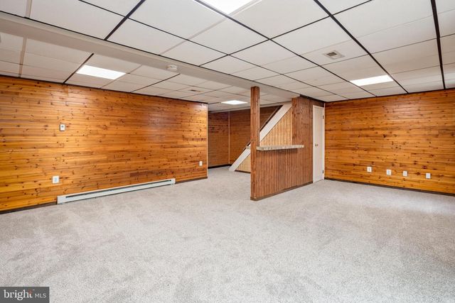 335 YORKSHIRE DR, Hagerstown, MD 21740