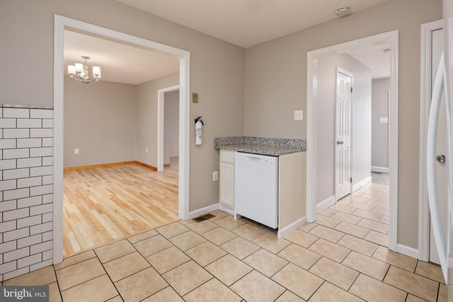 335 YORKSHIRE DR, Hagerstown, MD 21740