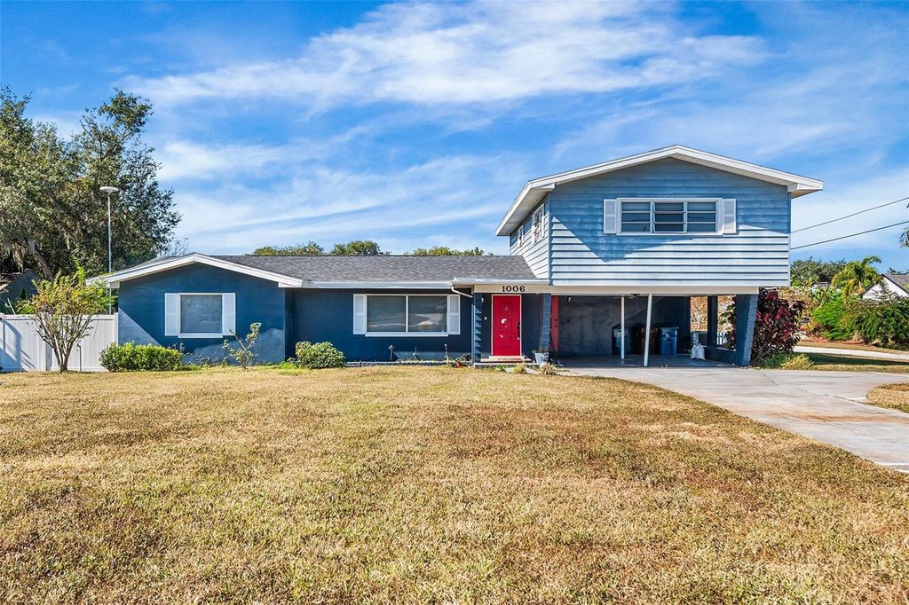 1006 PENINSULAR DRIVE, Haines City, FL 33844