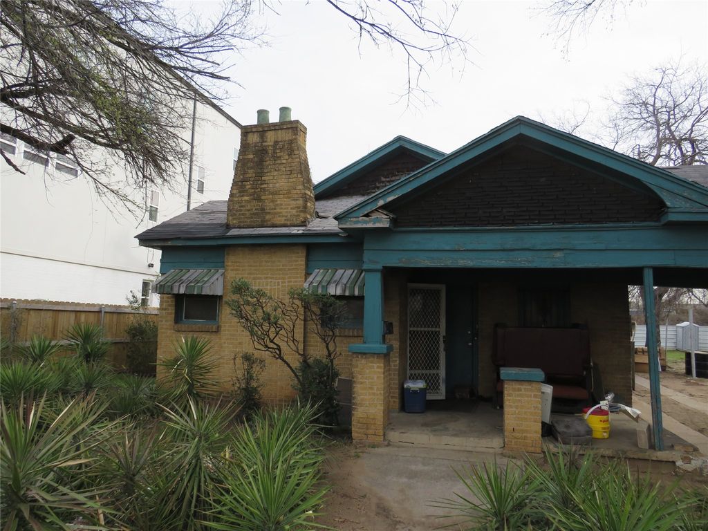 3638 Cleveland Street, Dallas, TX 75215