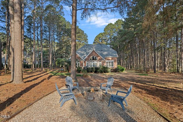 173 Yadkin Falls, New London, NC 28127