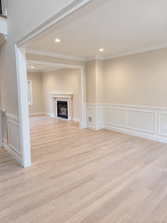 215 Boston Avenue, Massapequa, NY 11758 — photo 2
