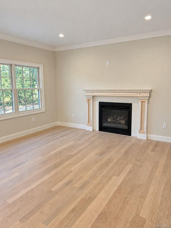 215 Boston Avenue, Massapequa, NY 11758 — photo 4