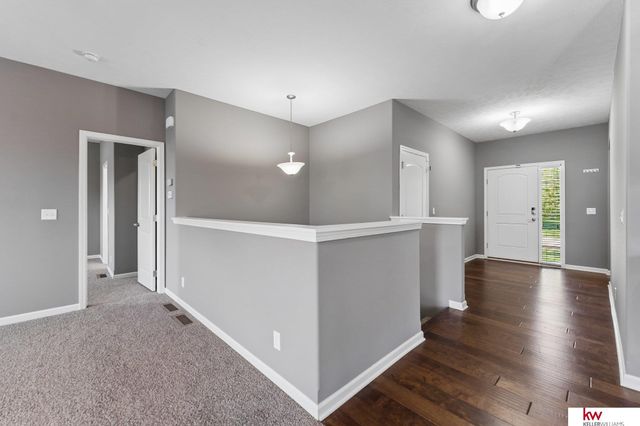 10609 S 111th Street, Papillion, NE 68046