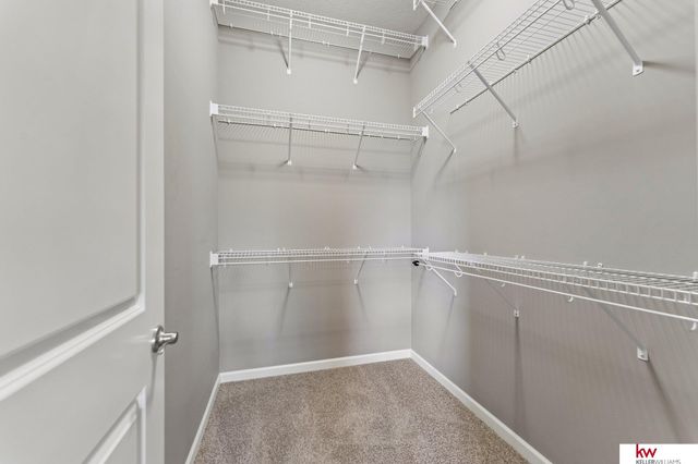 10609 S 111th Street, Papillion, NE 68046