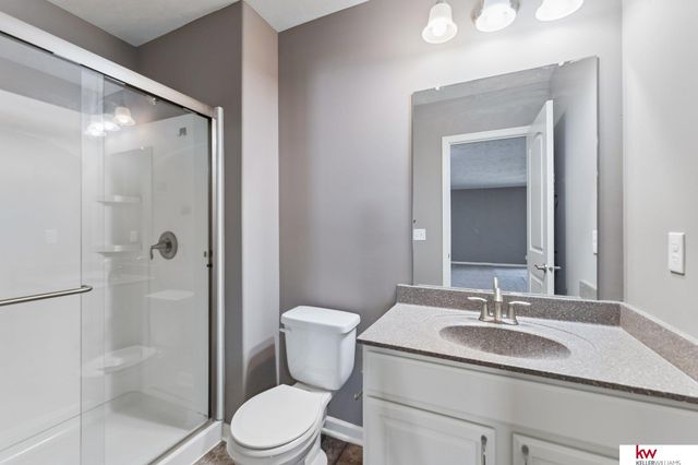 10609 S 111th Street, Papillion, NE 68046