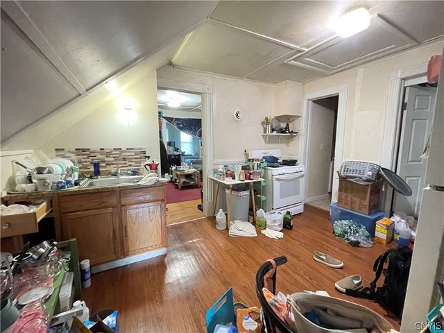 222 Bassett Street, Syracuse, NY 13210