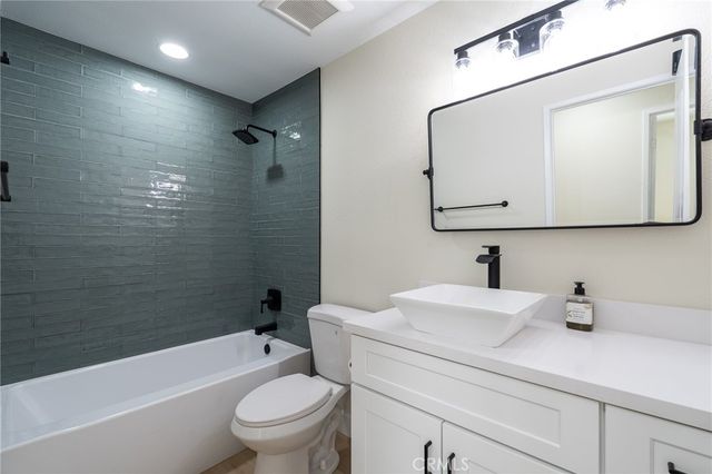 1147 Bronze Star Court, Colton, CA 92324