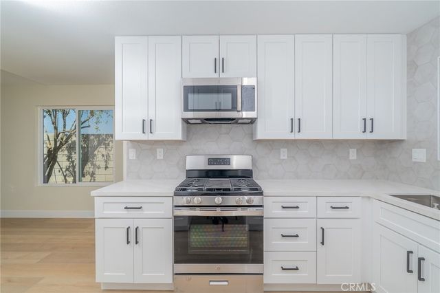 1147 Bronze Star Court, Colton, CA 92324
