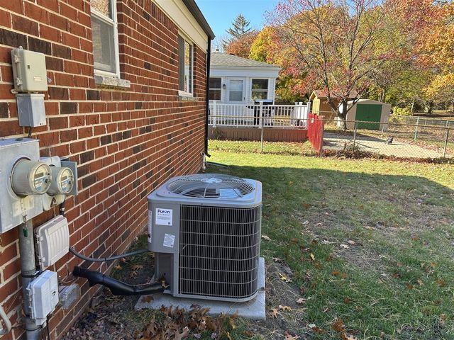 12757 De Cook Drive, Sterling Heights, MI 48313