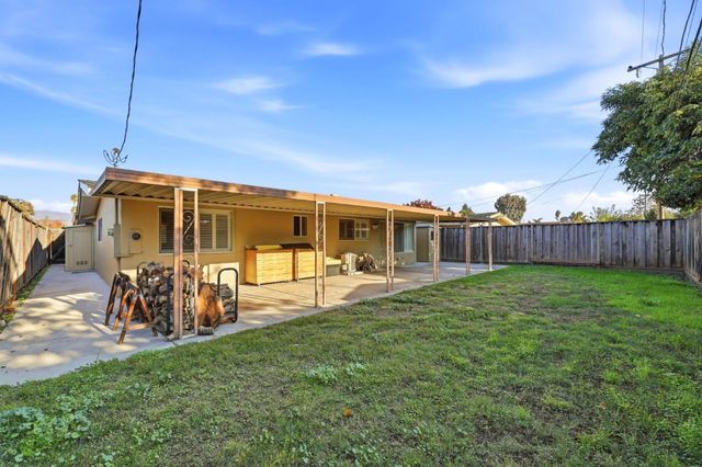 1863 Sarasota Way, San Jose, CA 95122