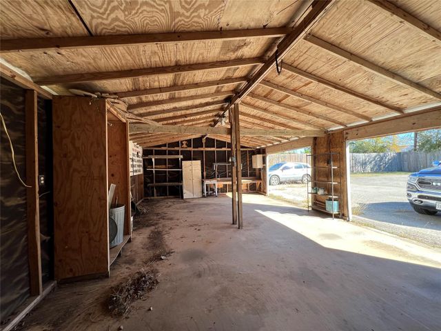 27306 RR 12, Dripping Springs, TX 78620