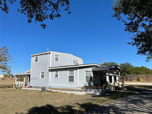 27306 RR 12, Dripping Springs, TX 78620