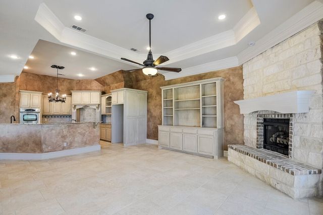 1320 N Creek Circle, Waxahachie, TX 75165