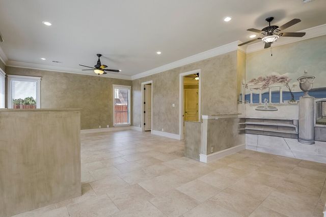 1320 N Creek Circle, Waxahachie, TX 75165