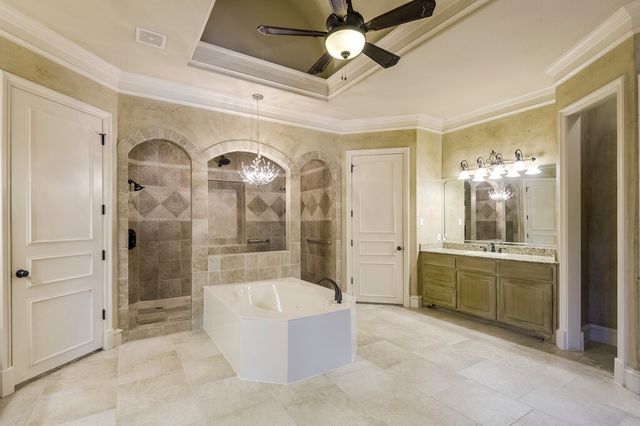 1320 N Creek Circle, Waxahachie, TX 75165