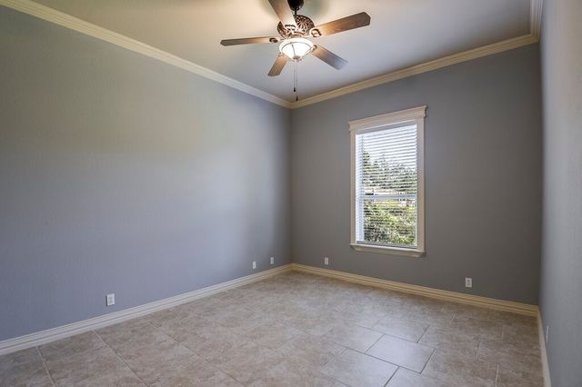 1320 N Creek Circle, Waxahachie, TX 75165