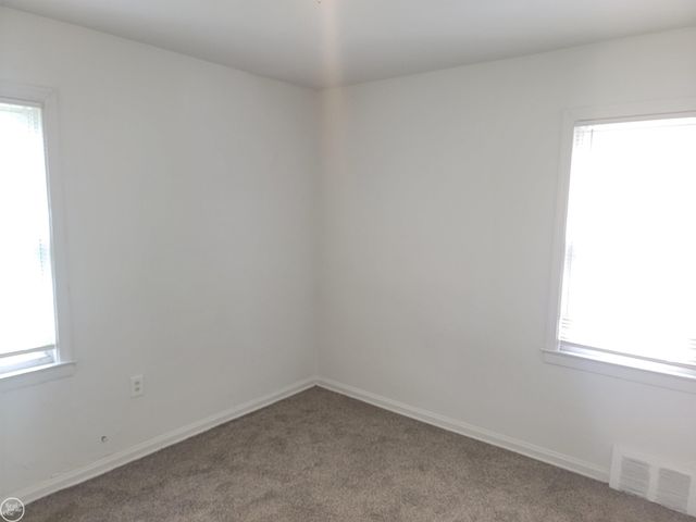 305 South Boulevard W Boulevard, Pontiac, MI 48341